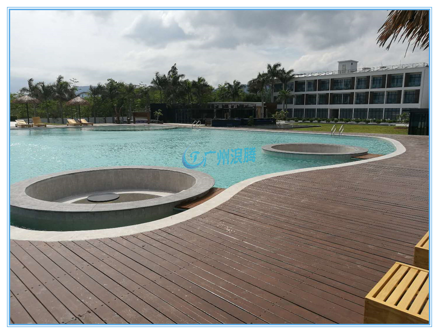 水上樂園設(shè)備廠家 水上樂園設(shè)備廠家